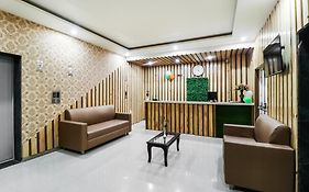 Hotel Grand 81 3*