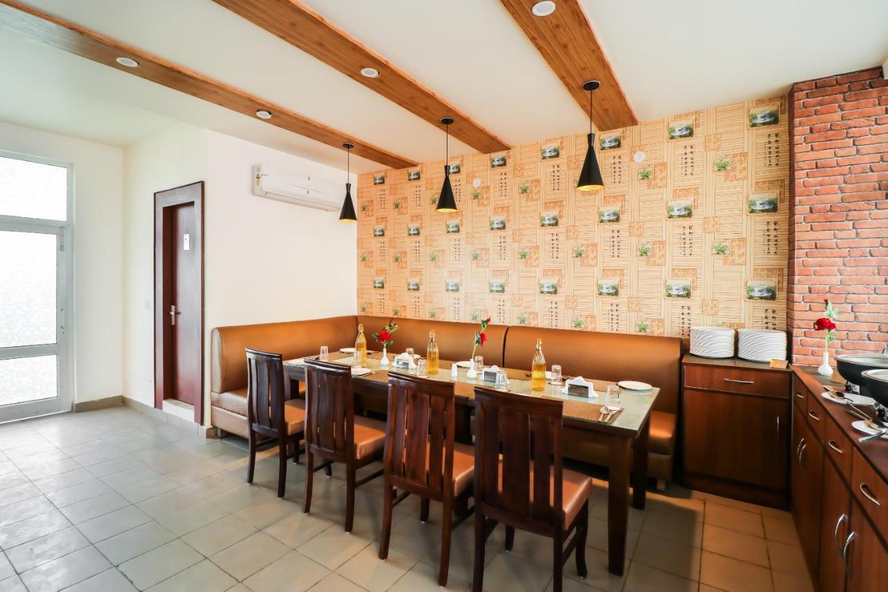 Hotel Grand 81 Faridabad Exterior photo