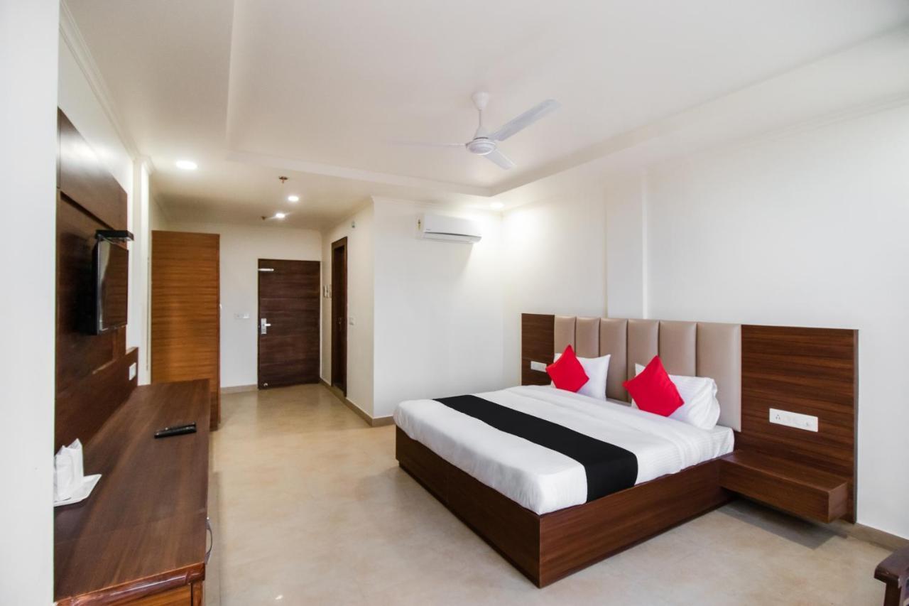 Hotel Grand 81 Faridabad Exterior photo