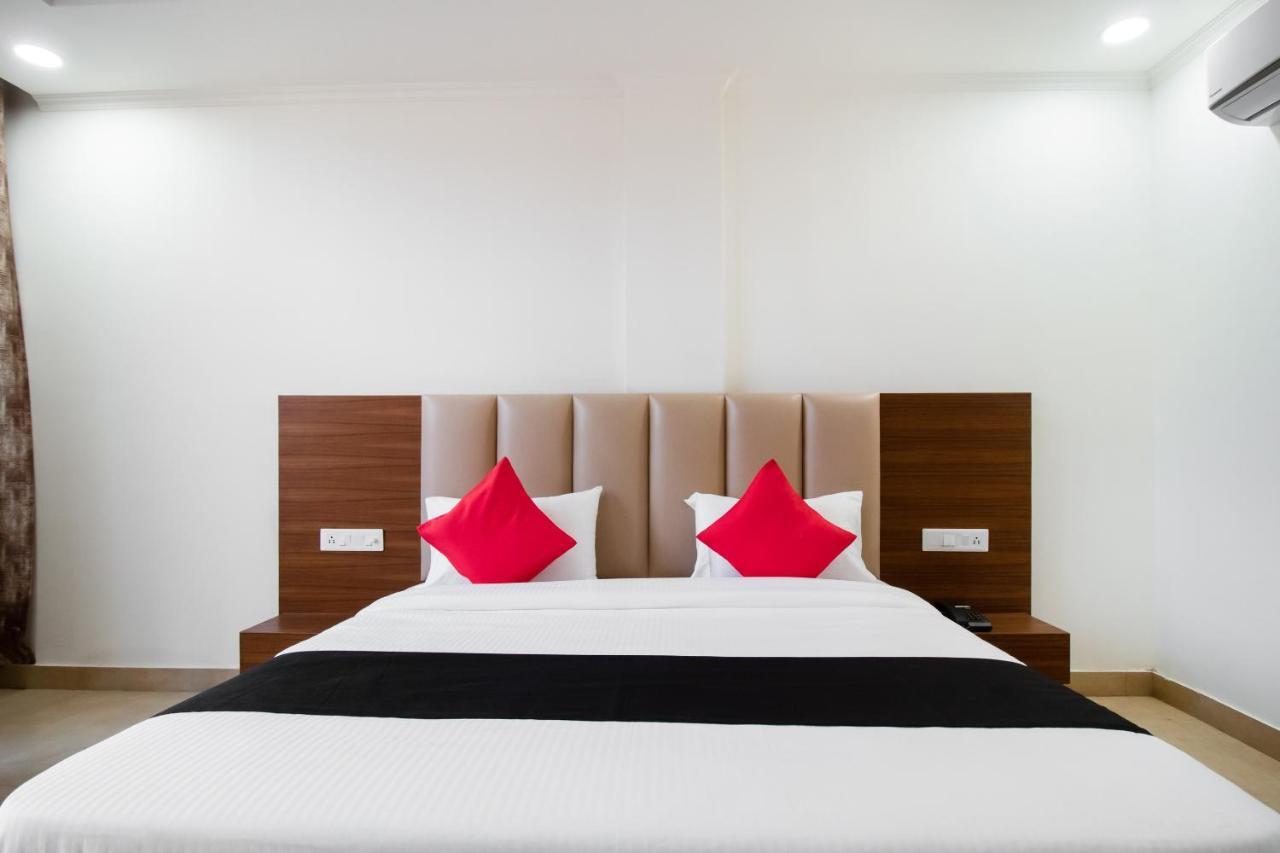 Hotel Grand 81 Faridabad Exterior photo